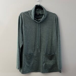 PAPA Vancouver Women’s Turtleneck Sweater in Forest Green NWT